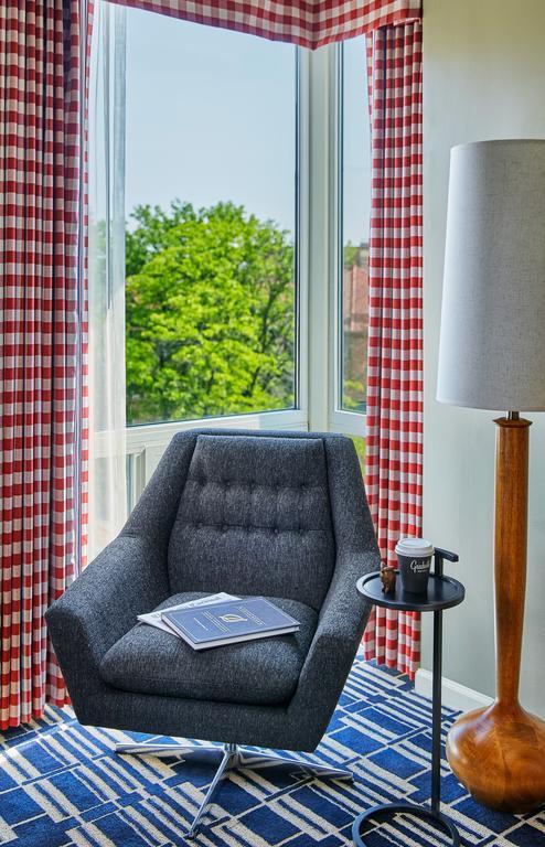 Hotel Graduate By Hilton Madison Zimmer foto